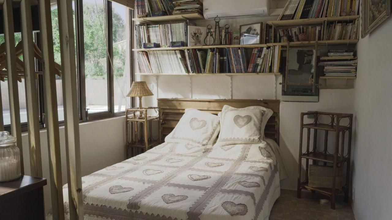 Une Petite Maison Entre Vignes Et Mer La Cadiere-d'Azur Esterno foto